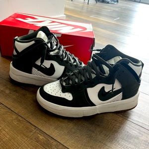 Wmns Nike high dunk